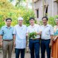 Hương thơm của đất - Tỏa ngát từ tâm: Sản phẩm tinh dầu Vương Tùng - Cơ sở sản xuất tinh dầu của Ông Phạm Đính Thôn Bái Sậy, xã Hà Tiến